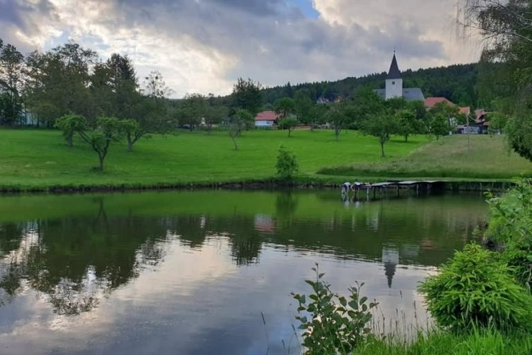 Ribnik Veliko Tinje Ribnik Veliko Tinje