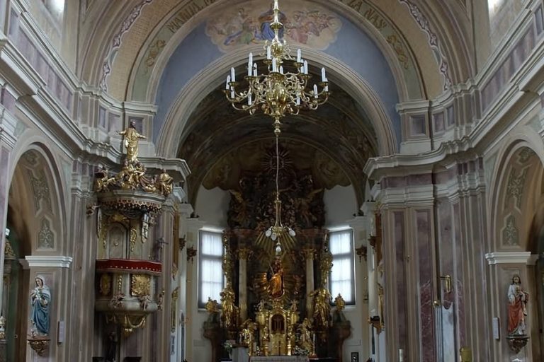Bazilika Matere Božje Petrovče