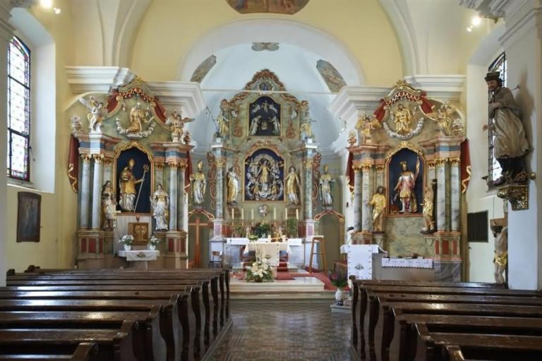 Cerkev sv. Lovrenca - Luče