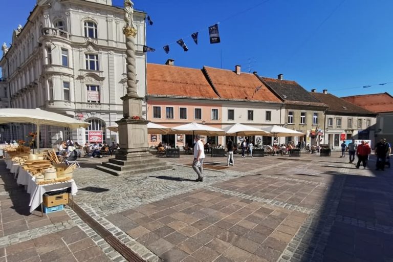 Grajski Trg Maribor